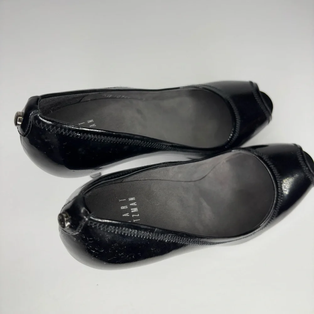 Stuart Weitzman brand stuart